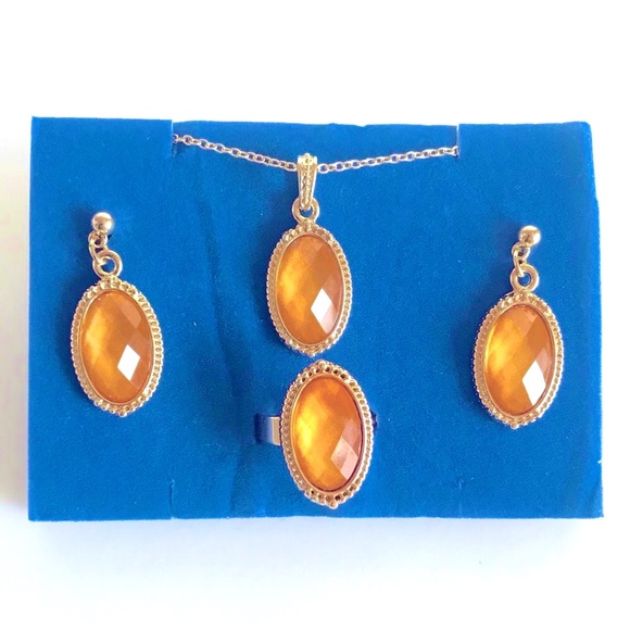 Avon 3 pieces Birthstone November Gift Set - Picture 2 of 9